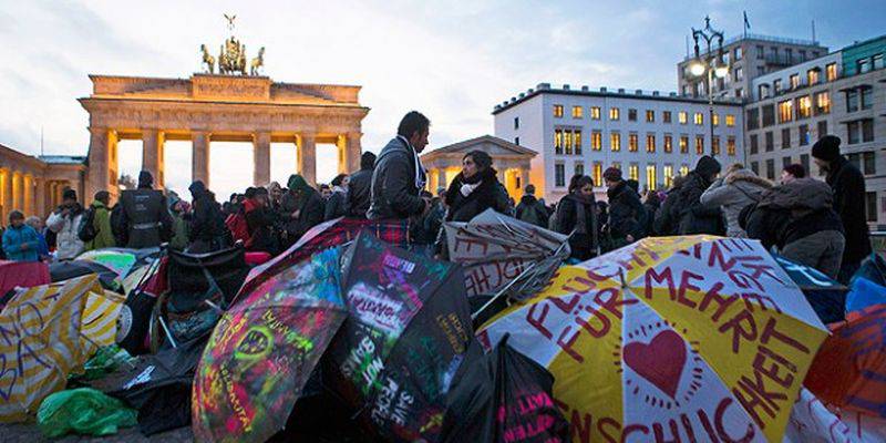 В Германии из-за беженцев зреет раскол в правительстве