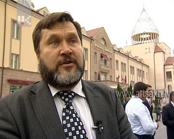 А.Крылов: Баку сделает все, чтобы аэропорт Степанакерта не был использован ни Россией, ни другими странами