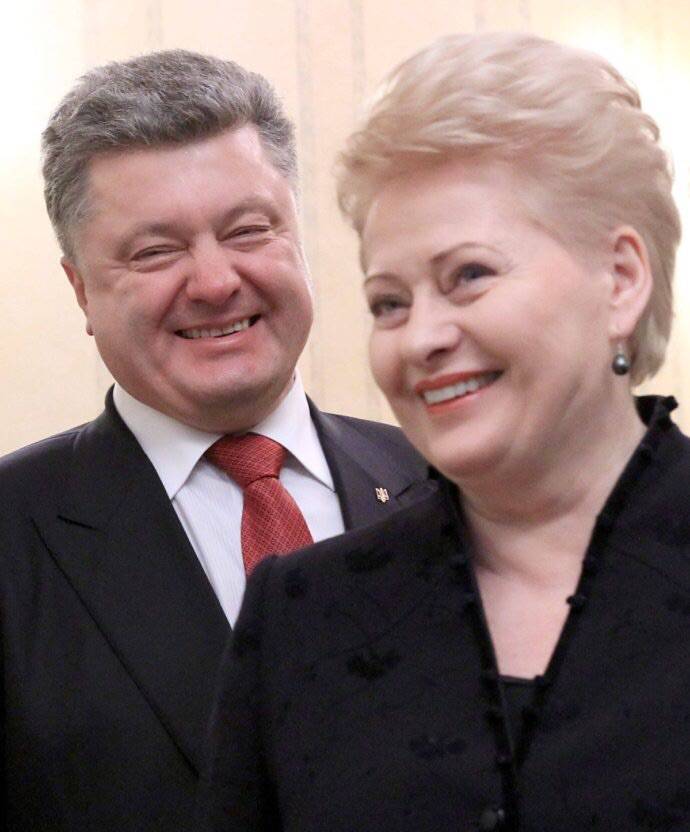 Бронежилет Европы спрятался за спину троебалтов Бронежилет Европы спрятался за спину троебалтов
