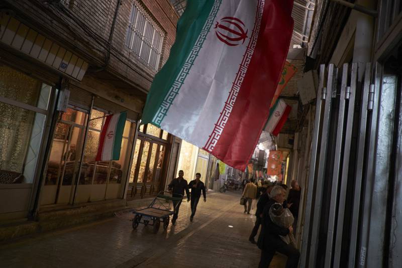 Иран осудил планы США по введению новых санкций