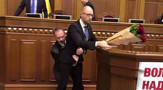 Народ Украины избрал себе дебилов. Много Народ Украины избрал себе дебилов. Много
