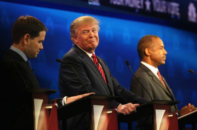 Кандидаты в президенты США выступили со скандальными предвыборными обещаниями