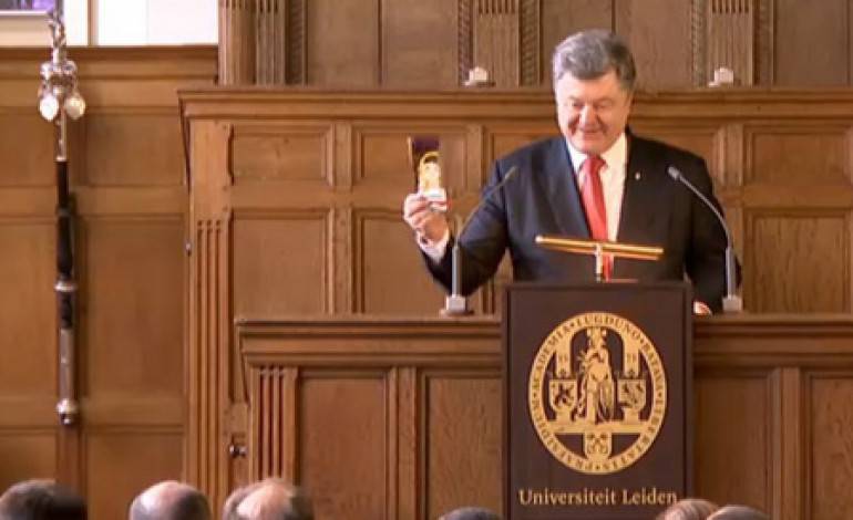 Премьер Голландии после визита Порошенко спешит успокоить сограждан, что Украина не вступит в ЕС