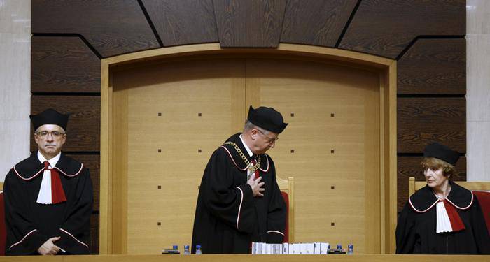 Парламент Польши ограничил полномочия Конституционного суда Парламент Польши ограничил полномочия Конституционного суда