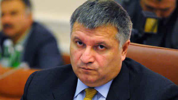 Глава МВД Украины заявил, что сожалеет из-за инцидента с Саакашвили