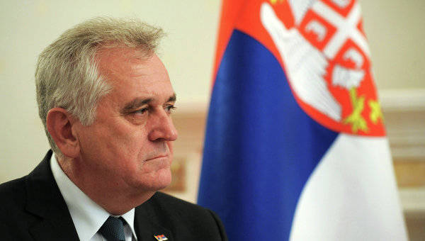 Президент Сербии Томислав Николич обеднел