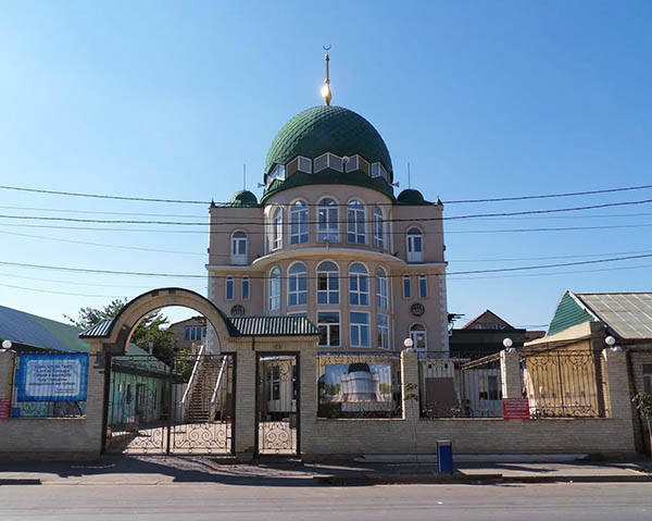 Вербовка в «ИГ» – только часть деятельности мечети на улице Котрова