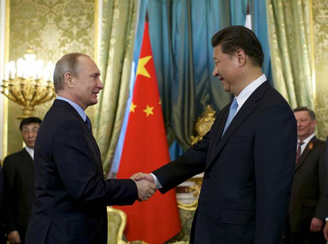 Пекин твердо поддерживает Москву в борьбе с ИГИЛ