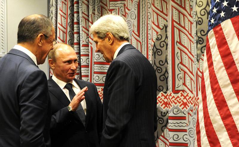 Россия критикует США накануне визита Джона Керри в Москву