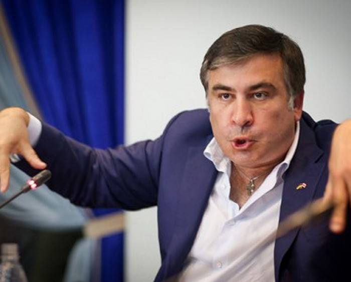 Аваков и Саакашвили устроили потасовку в Киеве Аваков и Саакашвили устроили потасовку в Киеве