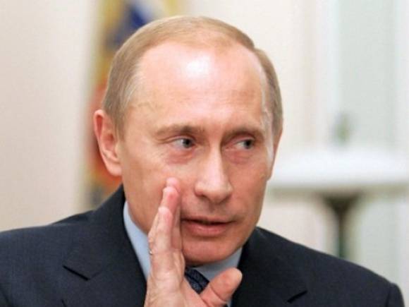 Российским политикам подарили сборник «пророческих» цитат Путина