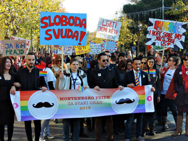 Запад поддержал: В Черногории провели гей-парад
