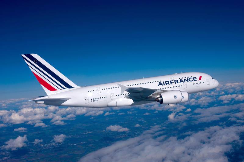 Подозрительный предмет на борту Air France оказался бомбой