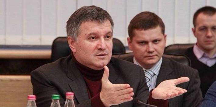 Аваков и Саакашвили узнают в суде, кто из них больше украинец Аваков и Саакашвили узнают в суде, кто из них больше украинец