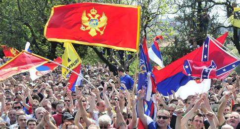 Демонстранты в Черногории скандировали «НАТО – убийца!», «Россия! Путин!»