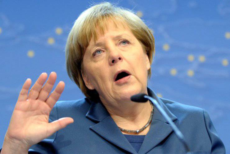 Меркель: без решения проблемы мигрантов шенгенскую зону не сохранить