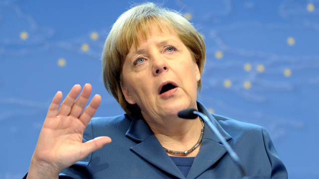 Письмо с угрозой: Меркель поставили перед выбором