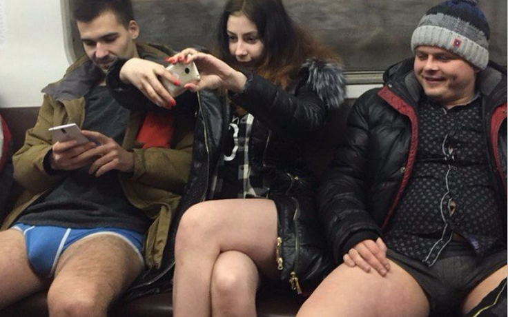 В метро без штанов