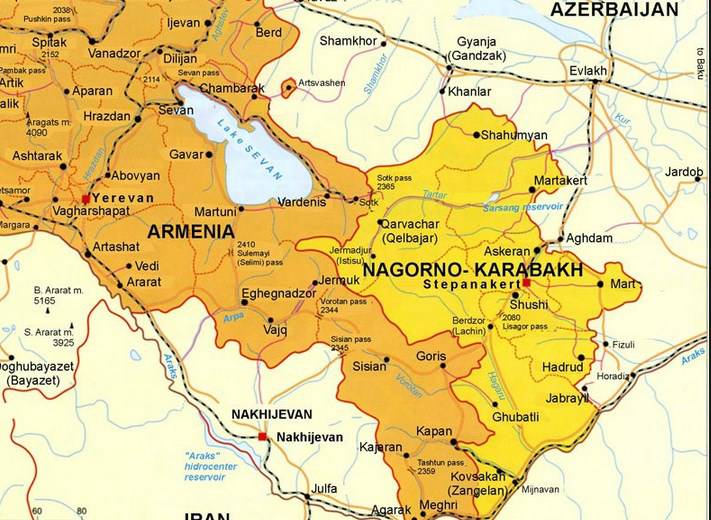 России пора вступать в контакт с Нагорным Карабахом