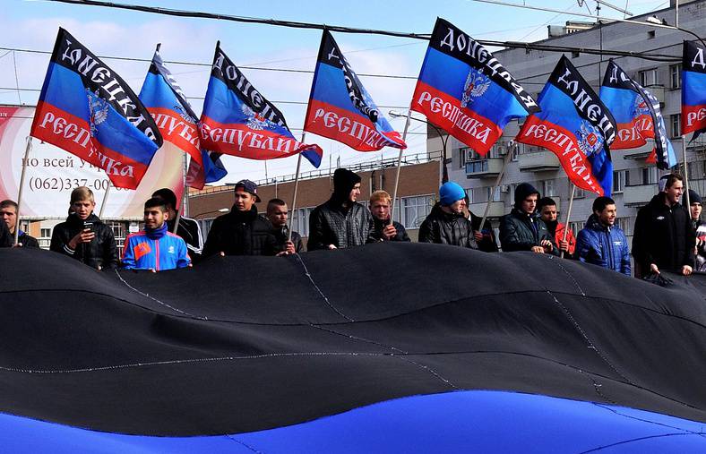 Страхи Киева: депутаты из ЛДНР с подачи украинцев войдут в Раду Страхи Киева: депутаты из ЛДНР с подачи украинцев войдут в Раду