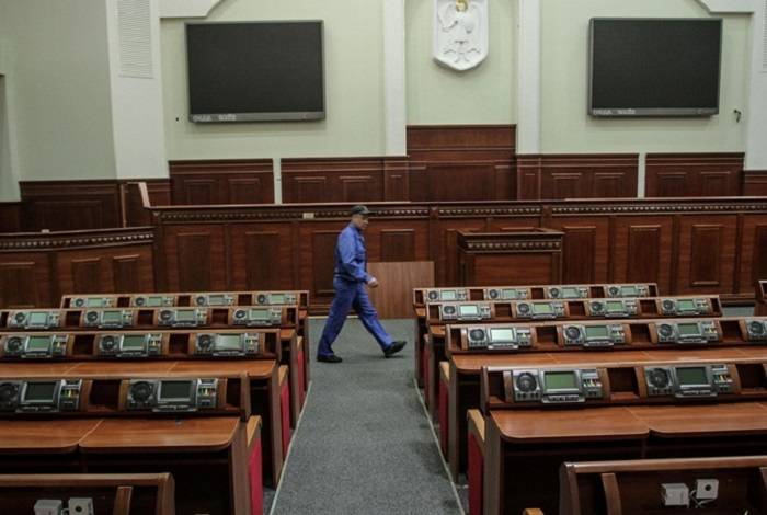 Что, если Рада не проголосует? Сценарии развития ситуации на Донбассе