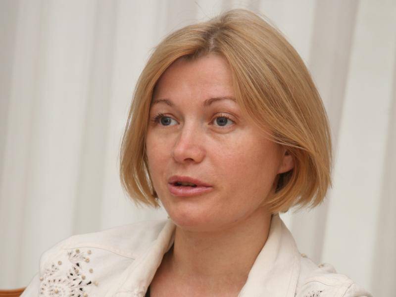 Геращенко: Яценюк назначил себя главным по евроинтеграции