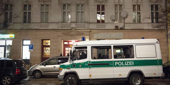 Немецкая прокуратура рассказала о "взаимных сексуальных контактах" 13-летней русской девочки