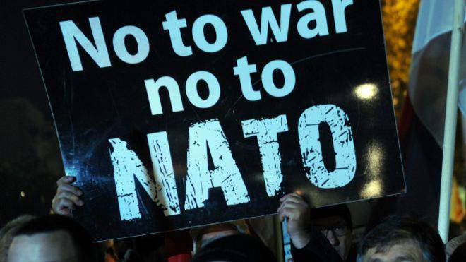 Вопрос о вступлении в НАТО разогрел политическую жизнь Черногории до предела