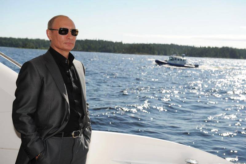 Владимир Путин считает неприемлемыми заявления США о причастности к коррупции