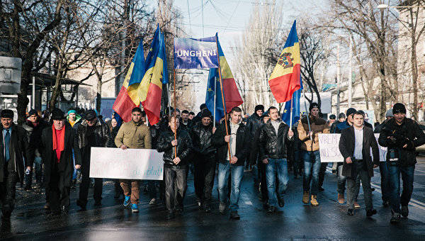 В столице Молдавии начались масштабные акции протеста В столице Молдавии начались масштабные акции протеста