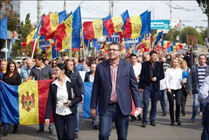 Ренато Усатый: Россию пытаются втянуть в молдавский кризис
