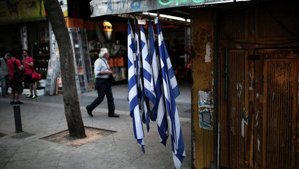 По данным опроса, оппозиция в Греции стала популярнее правящей партии