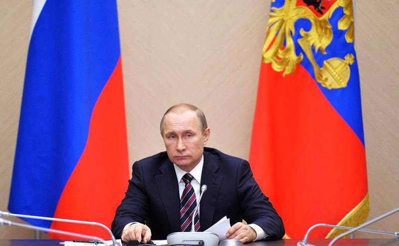 Владимир Путин провел совещание с членами Правительства