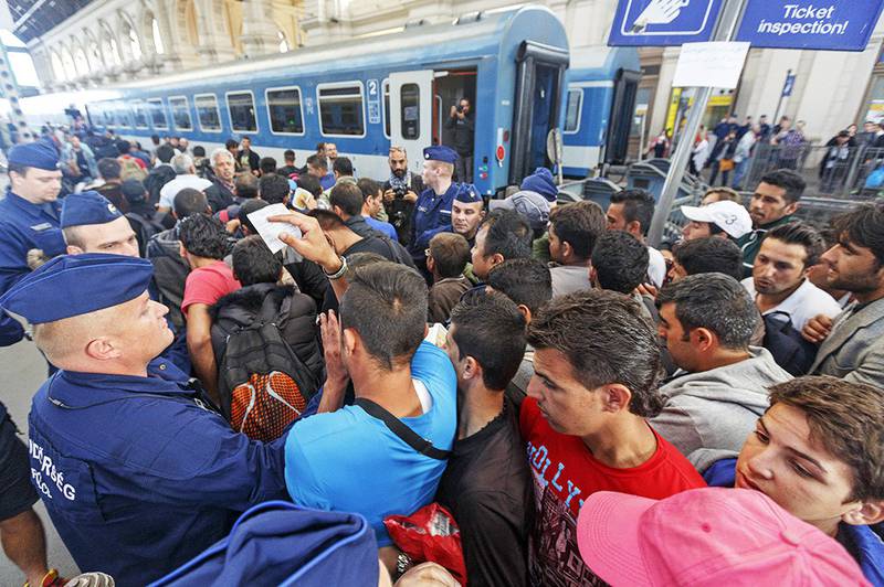 На Балканах  готовятся к усиленной охране границ Шенгена из-за мигрантов
