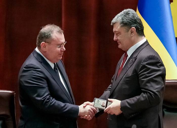 Разговоры о победах над Россией обогащают украинских политиков
