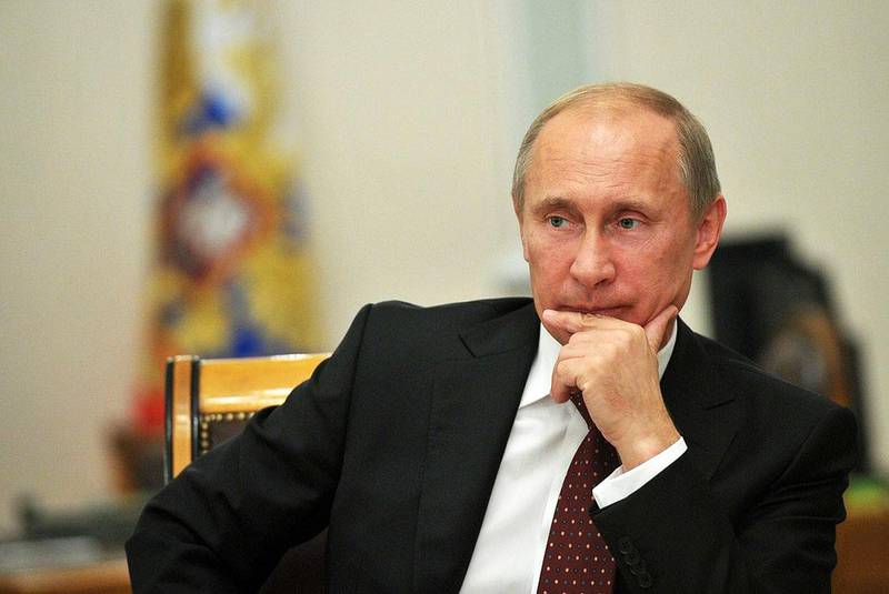 Рейтинг Владимира Путина в России упал почти на 10%, до 81%