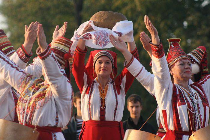 Гагаузия: Как маленький народ сохранил веру под турками?