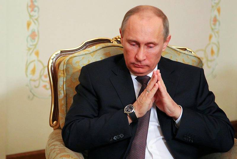 "Прямая линия с Президентом": Владимир Путин погрузился в проблемы граждан