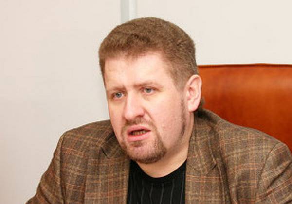 Бондаренко: В чьих руках судьба коалиции, и почему Яценюк все равно скажет «гудбай»