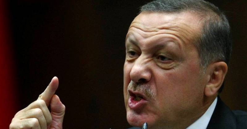 Обаму бесит Эрдоган: сколько можно стучать на Россию из-за Крыма