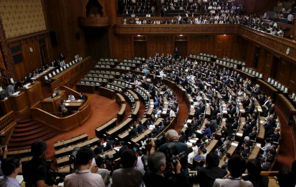 В парламенте Японии оскорбили Обаму