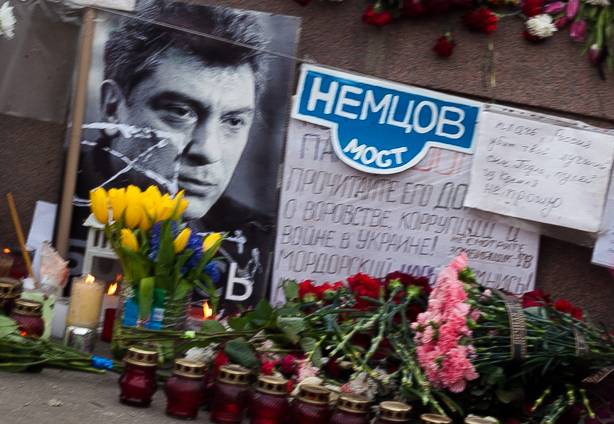Кто стоит за убийством Немцова? Кто стоит за убийством Немцова?