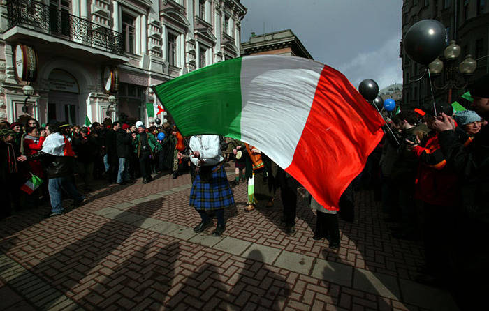 Тысячи людей вышли на митинг в Дублине из-за социальных проблем