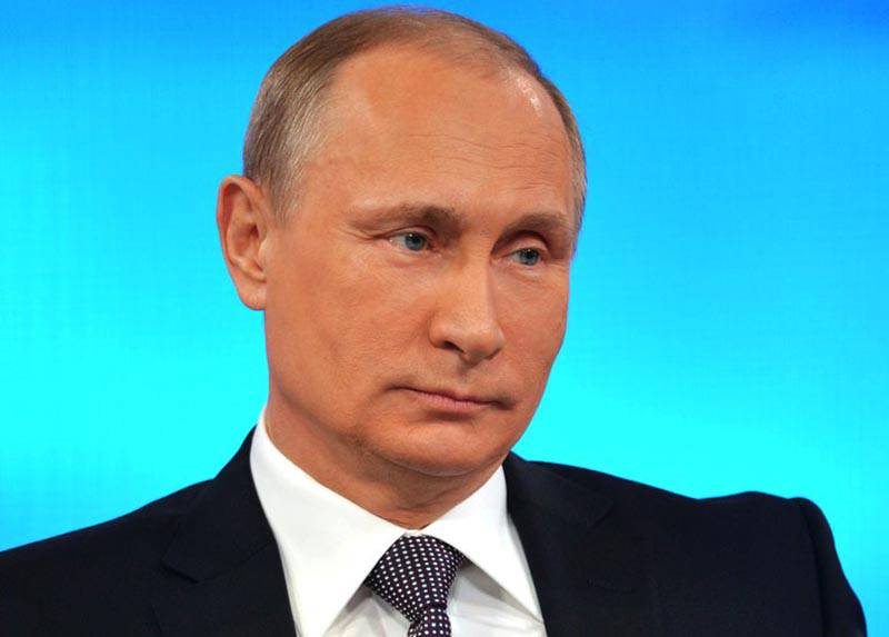 Путин меняет формат "прямой линии" и примет вопросы через ICQ