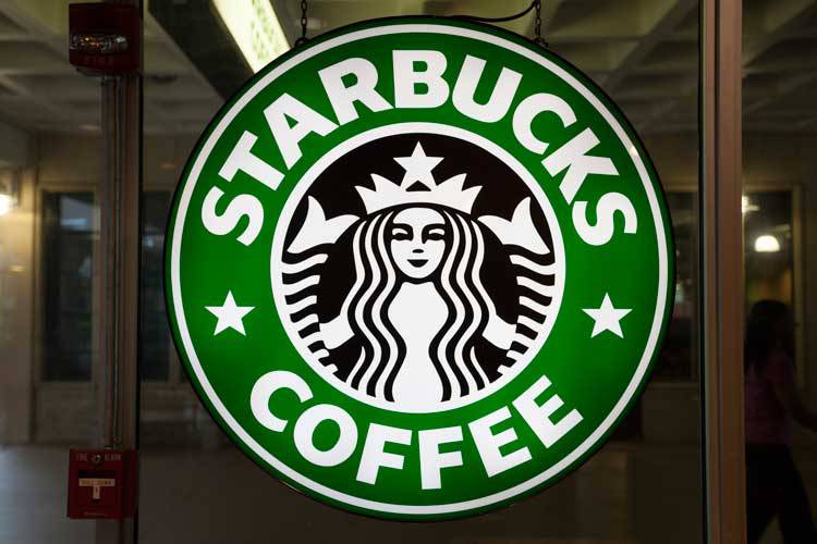 Starbucks: Женщинам вход воспрещён