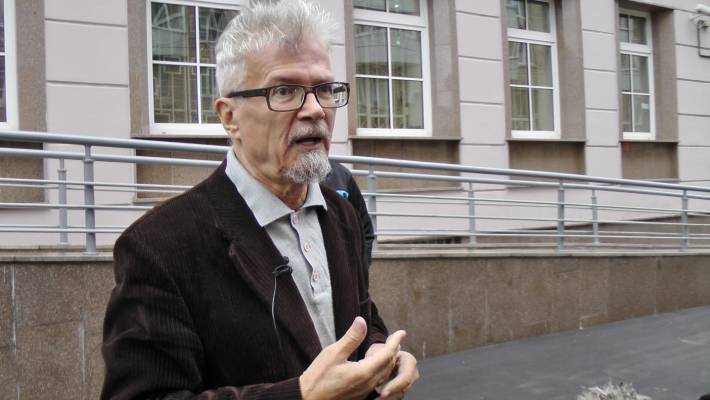 Лимонов: чтобы спасти Украину, ее надо разделить Лимонов: чтобы спасти Украину, ее надо разделить