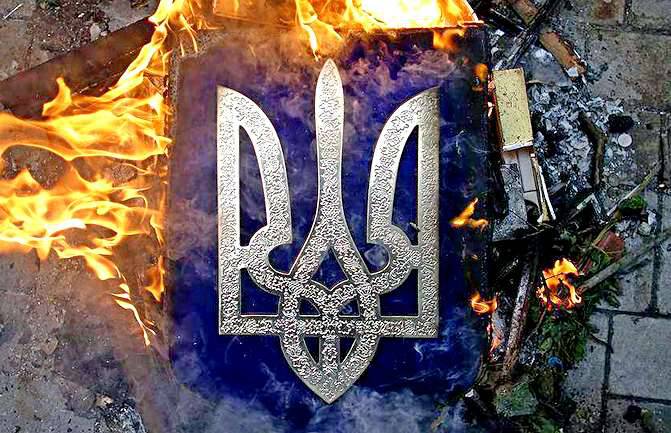Либералы признали: Майдан привел к власти бандитов и развалил Украину