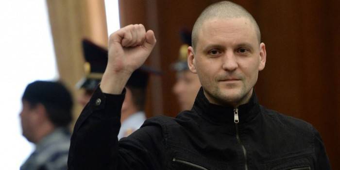 Лидер "Левого фронта" Сергей Удальцов заявил, что впредь будет голосовать за Путина Лидер "Левого фронта" Сергей Удальцов заявил, что впредь будет голосовать за Путина