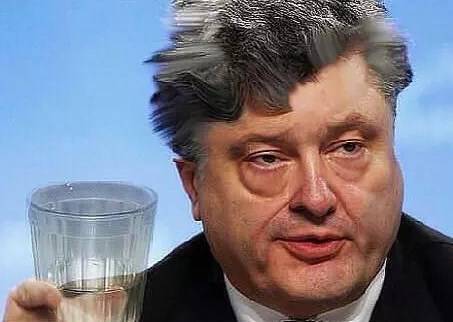 Пятница, вечер... Порошенко уже успел надраться Пятница, вечер... Порошенко уже успел надраться