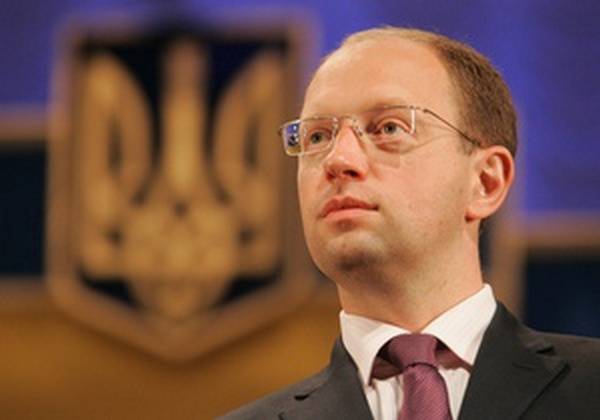 Партия Яценюка объявила войну «простым людям» из-за газодобычи Партия Яценюка объявила войну «простым людям» из-за газодобычи